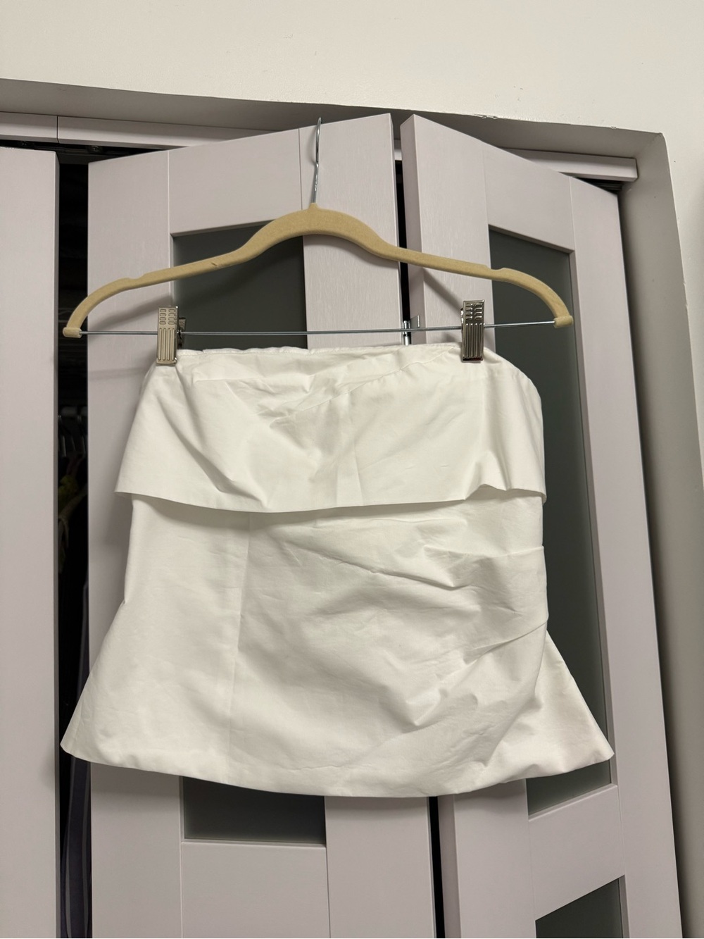 Zara White Strapless Ruffle Top with Silver Zipper